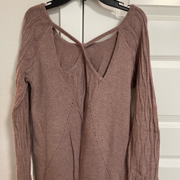 3/$20 Sweater - Picture 2 of 4